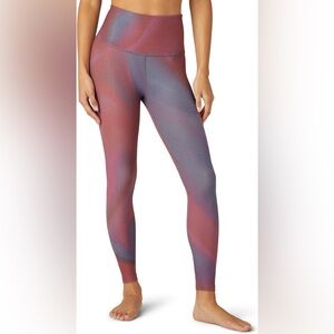 Beyond Yoga// Spacedye Printed Caught in The Midi High Waisted Leggings Size M